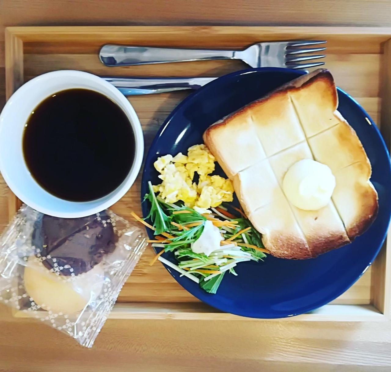 Meedafu'S Yui Hostel And Coffee Йорон Екстериор снимка